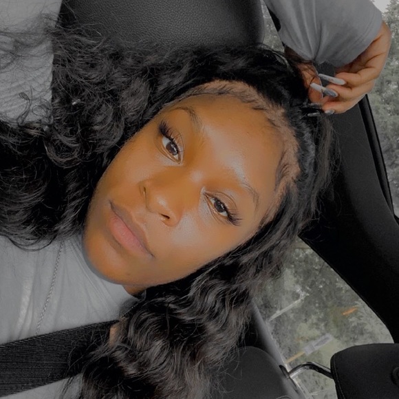 Meet your Posher, Jamilah - Picture 2 of 4